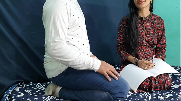 Sultry Indian Educator’s Explicit Doggystyle With Seductive Hindi Whispers