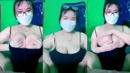 Chindo Cantik Berkacamata Dengan Payudara Montok Dan Mulus