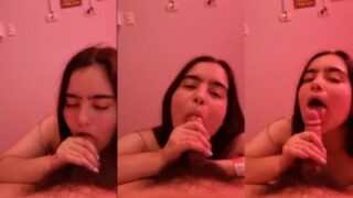 Goa Whore Sucks Her Client’s Cock In A Leaked Indian Sex Tape