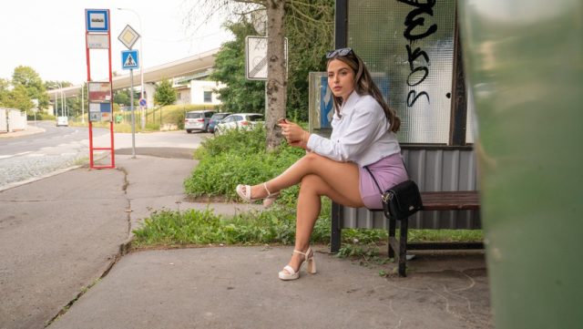 Public Agent – Busty Latina Enjoys A Thick Czech Sausage With Ariana Van X And Martin Gun