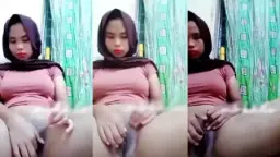 Remaja Berjilbab Kirim Video Hot Buat Pacar, Tangan Main Sendiri