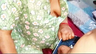 Indian Bhabhi Ki Tight Pussy Ki Chudai Video, Saaf Hindi Awaaz Mein