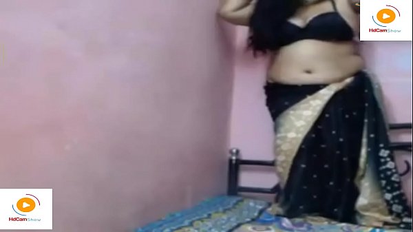 Sultry Indian Bhabhi Live: Hindi Audio Desires & Voluptuous Curves In Hd