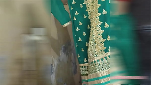 Indian Desi Girl Ka Nahaane Ka Video, Hot Aur Sexy Andaaz Mein