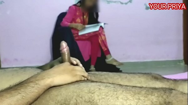 प्रियतमा को मनाकर उसकी गांड में लंड ठूंसा