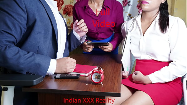 Sultry Office Seduction: Desi Executive’s Secret Rendezvous