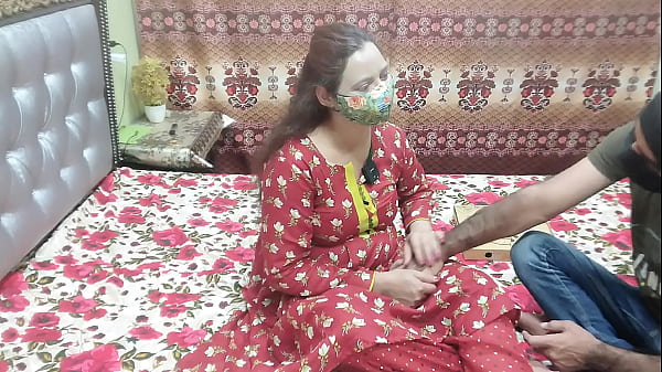 Pizza Wala Chutiya Choda Zor Ka Doggy Style Mein, Desi Bhabhi Ka Bada Gand, Hindi Audio Ke Saath
