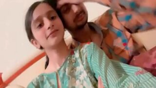 Pakistani Flashlight Viral Sex Tape Full Uncut Video