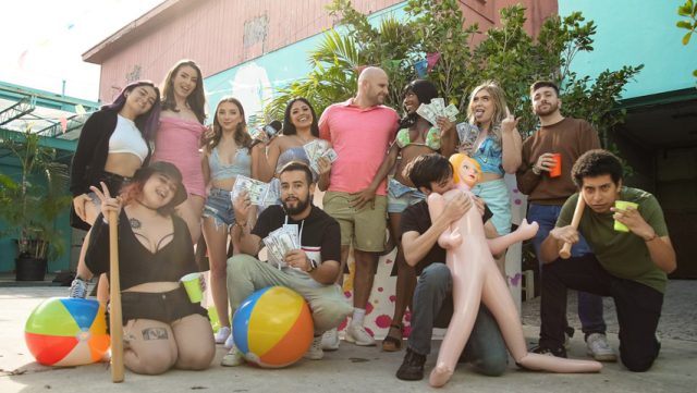 Reality Kings – Cash Talks: Thick Thighs Spreading For The Block Party