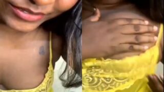 South Indian Lady Flaunts Her Huge Tits While Live Streaming