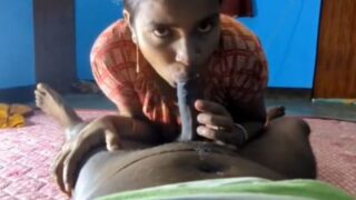 Tamil Lady’s Hot Video, Taking A Thick Cock Deep In Her Mouth And Bouncing Wildly On Top