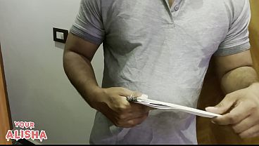 Postman Ne Alisha Bhabhi Ko Dekha, Uski Choot Mein Ungli Karte Hue…