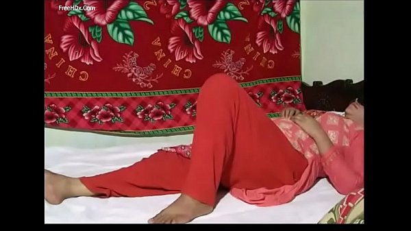 Desi Indian Bhabhi’s Juicy Naked Ass Getting Pounded Hard
