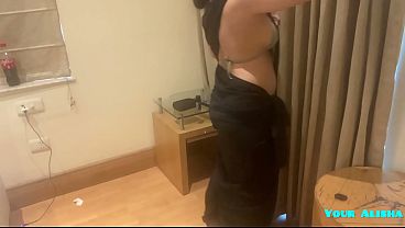 Desi Maid Gets Drilled By House Owner With Alisha Bhabhi Watching