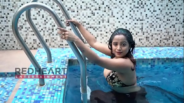 Bhabhi’s Full Swimming Pool Fuck Video, Exclusive And Wild