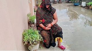 Bhabhi Ke Baag Mein Chudai Ka Maza Liya