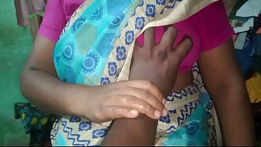 Indian Housewife Priyanka’s Intimate Homemade Passion