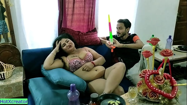 Indian Hot Bhabhi Fucks Her Teen Lover On Her Birthday! Hindi Xxx
