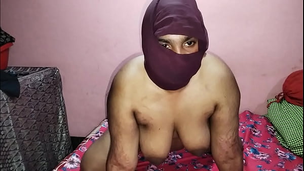 Make-up Artist Ravishes Gorgeous Indian Model Client At Home, Rough Sex With Hindi Moans