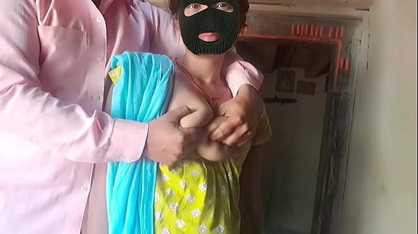 Deluwara Bhabhi’s Hot Village Girls Fucking At Home