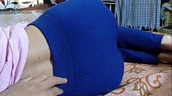 Indian Sweet Step Sister Gets Pounded By Step Brother In Intense Close Up With Clear Hindi Moans Desi Sex Video